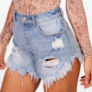 Boohoo Petite High Waisted Frayed Jean Shorts